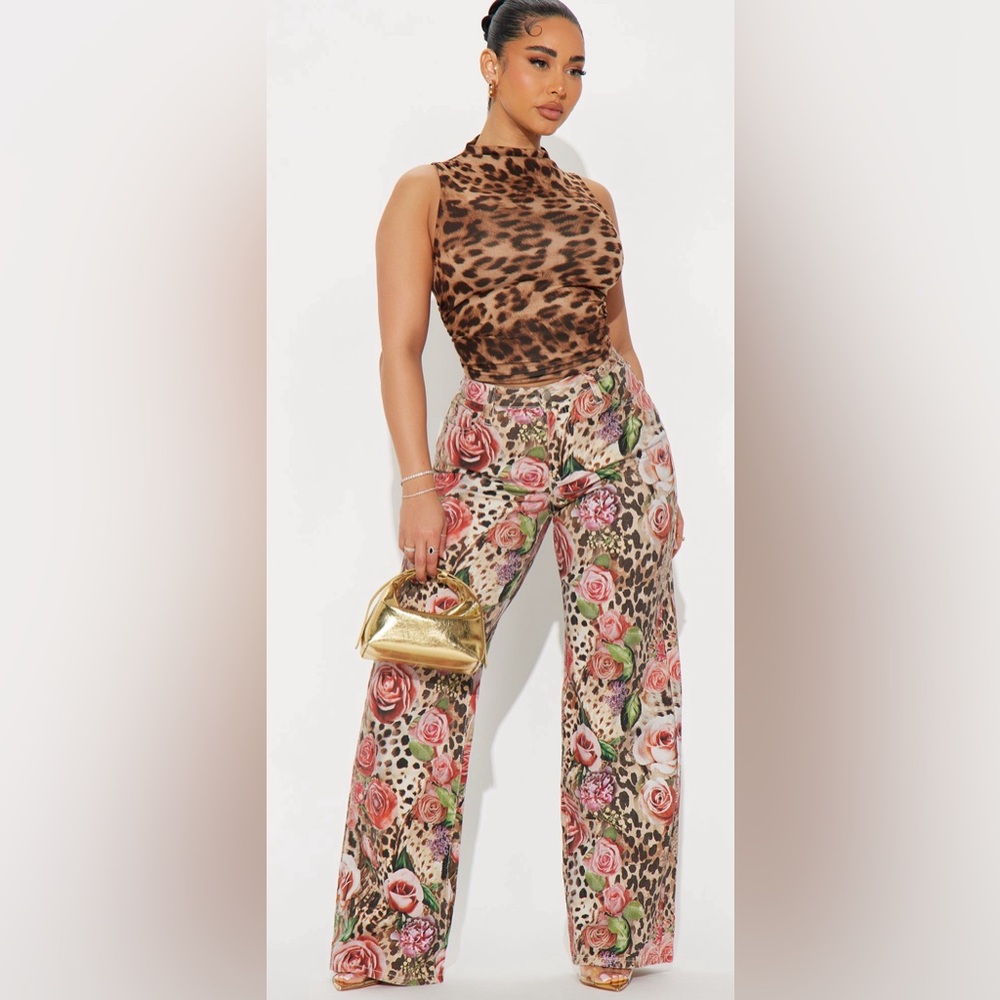 Keep Me Wild Floral Animal Print Stretch Baggy Jeans